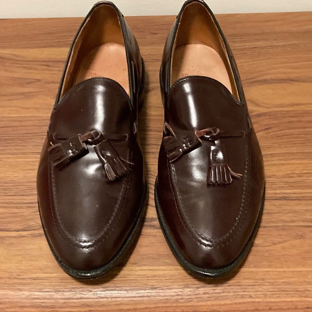 Allen Edmonds Men’s Grayson Tasseled Loafers in Merlot. Size 10 EEE.